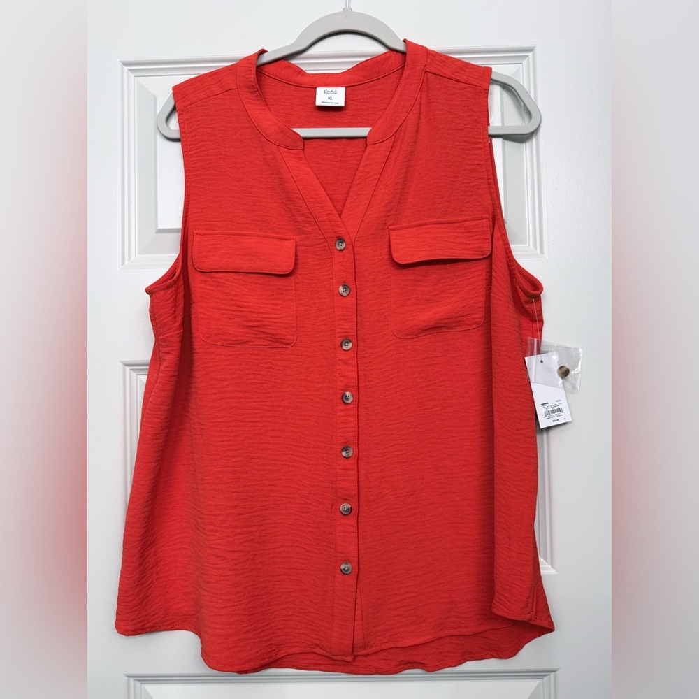 Croft & Barrow Women's Red Button-Down Sleeveless Shirt